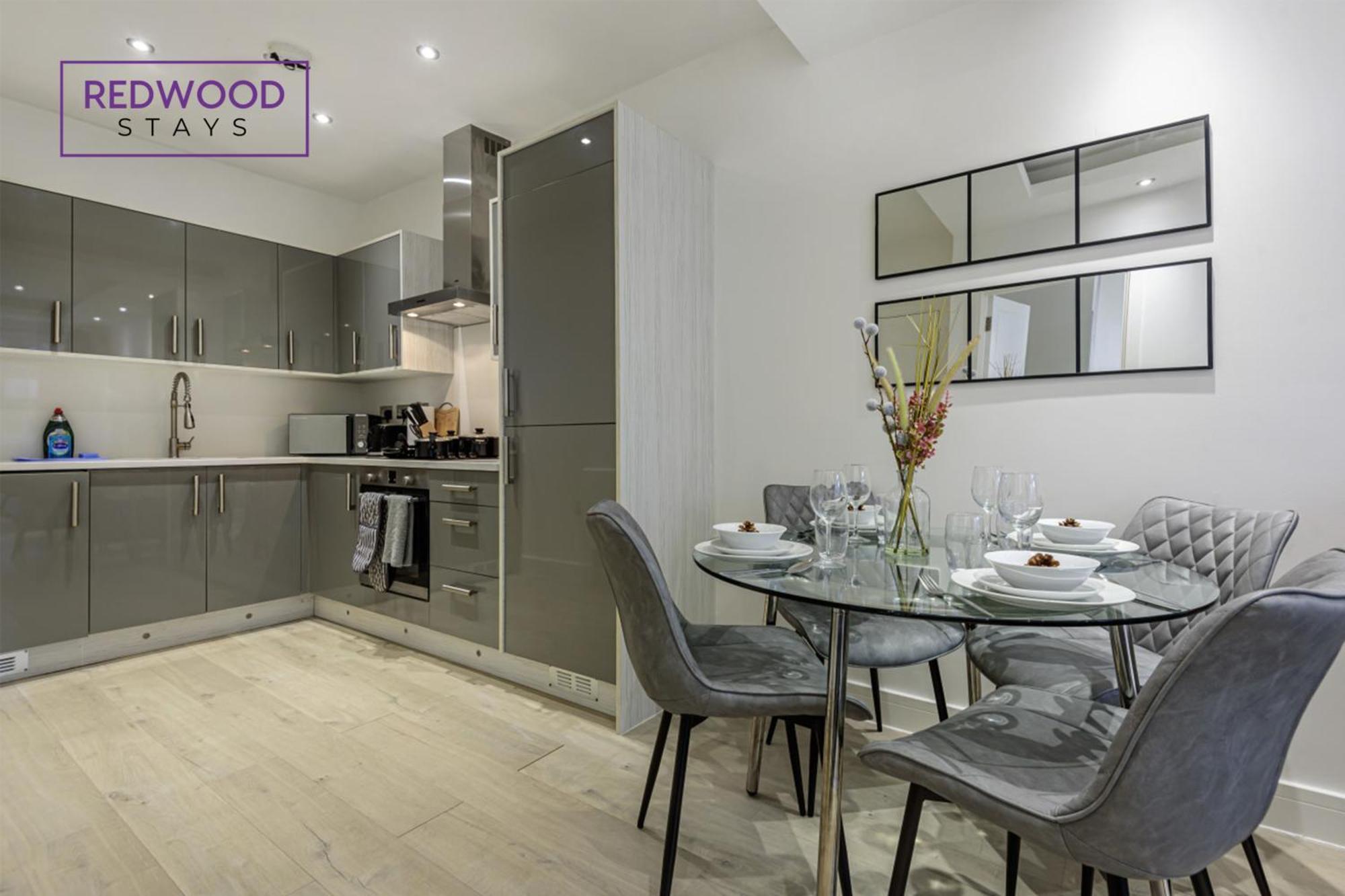 1 Bed 1 Bath Town Center Apartments For Corporates & Contractors, Wifi, Netflix And Parking On Selected Units By Redwood Stays Aldershot Buitenkant foto
