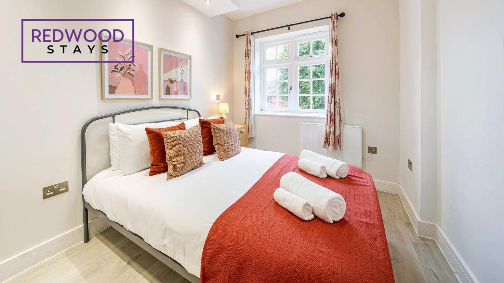 1 Bed 1 Bath Town Center Apartments For Corporates & Contractors, Wifi, Netflix And Parking On Selected Units By Redwood Stays Aldershot Buitenkant foto